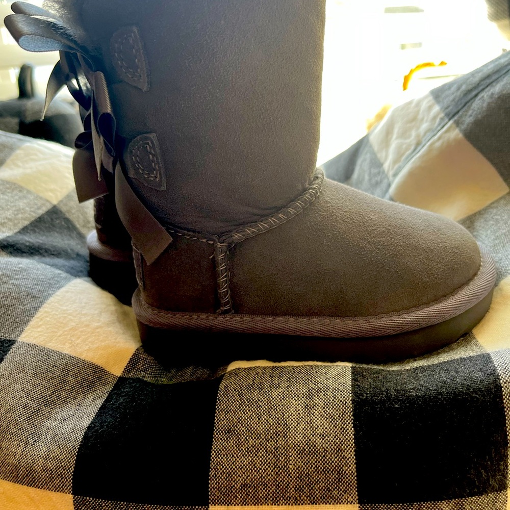 Bailey Bow II Boot